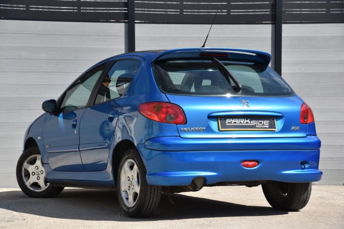 2025 Peugeot 206