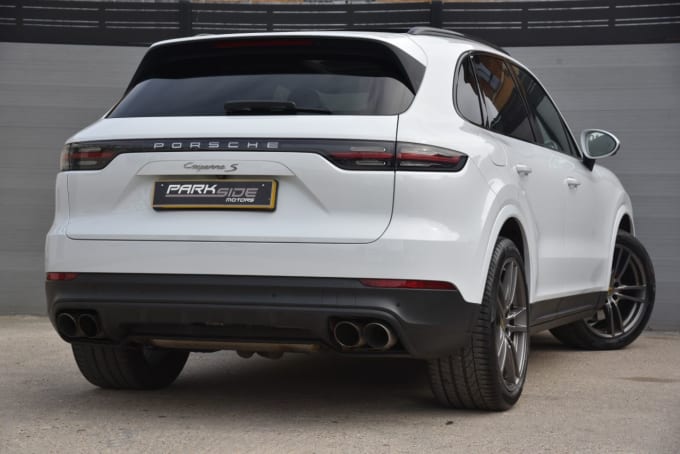 2025 Porsche Cayenne