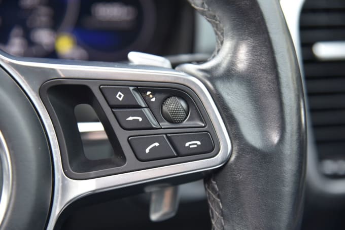 2025 Porsche Cayenne