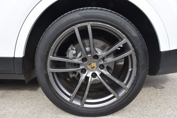 2025 Porsche Cayenne