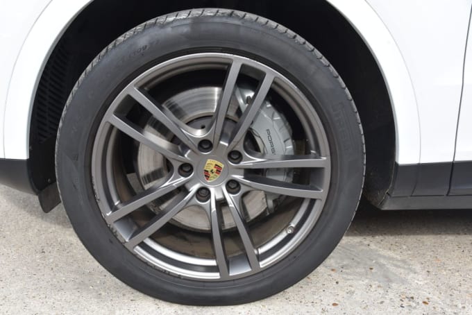 2025 Porsche Cayenne