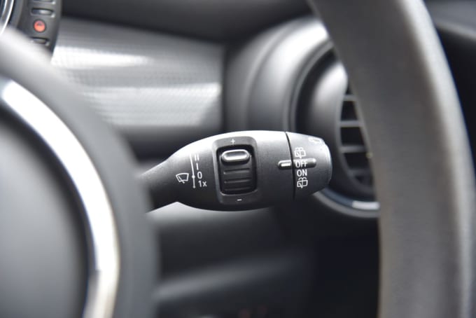 2025 Mini Hatch