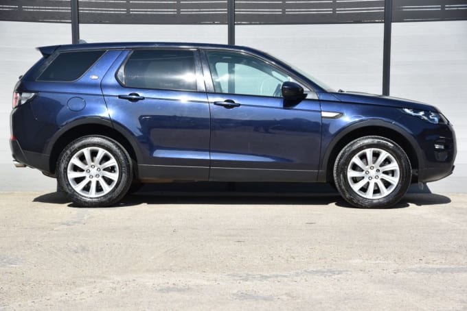 2025 Land Rover Discovery Sport