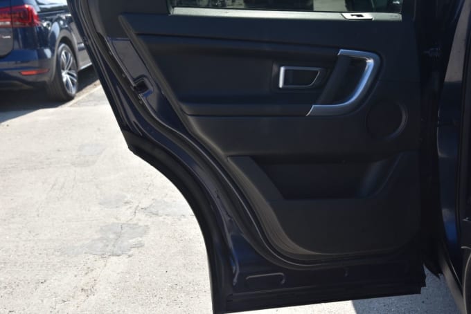 2025 Land Rover Discovery Sport