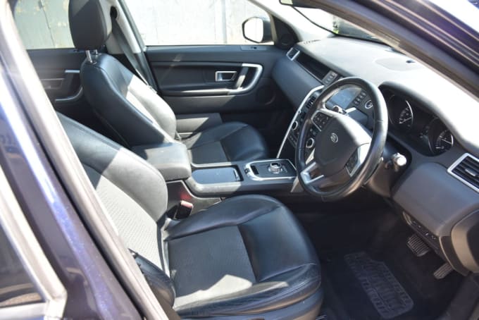 2025 Land Rover Discovery Sport