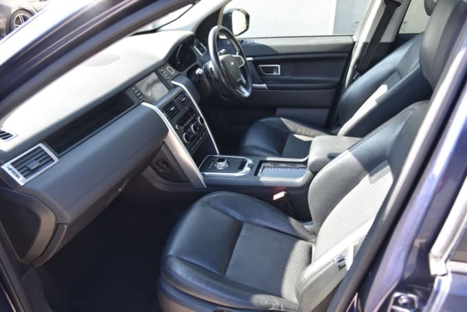 2025 Land Rover Discovery Sport