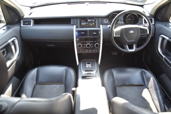 2025 Land Rover Discovery Sport