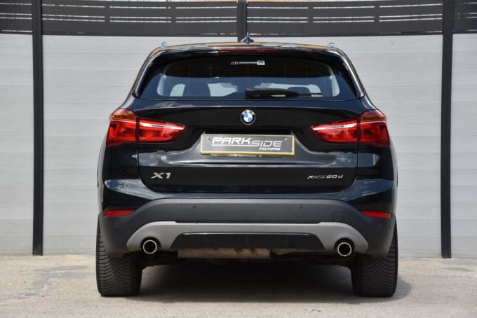 2025 BMW X1