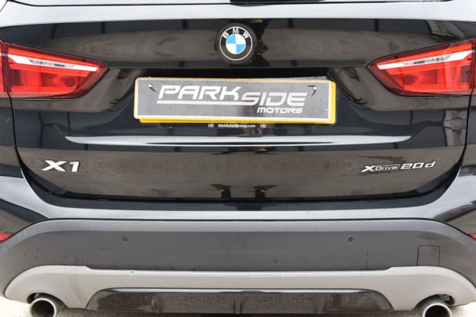 2025 BMW X1