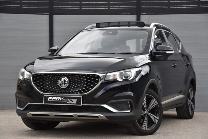 2025 Mg Mg Zs