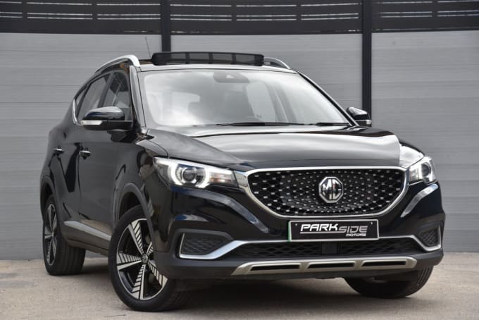 2025 Mg Mg Zs