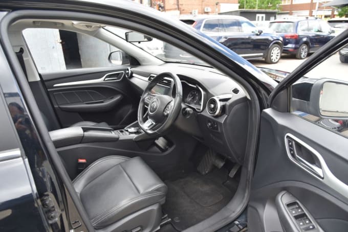 2025 Mg Mg Zs