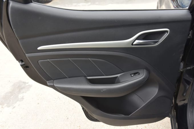 2025 Mg Mg Zs