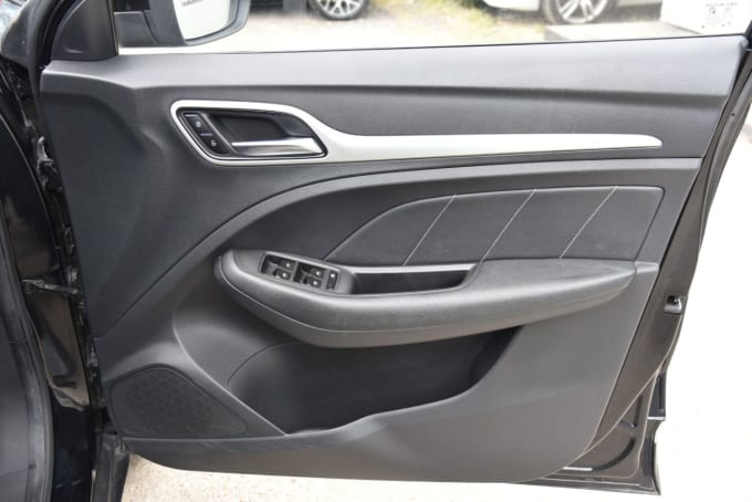 2025 Mg Mg Zs