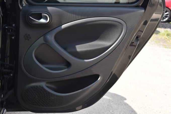 2025 Smart Forfour