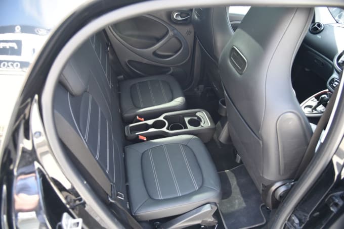 2025 Smart Forfour