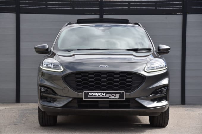 2025 Ford Kuga