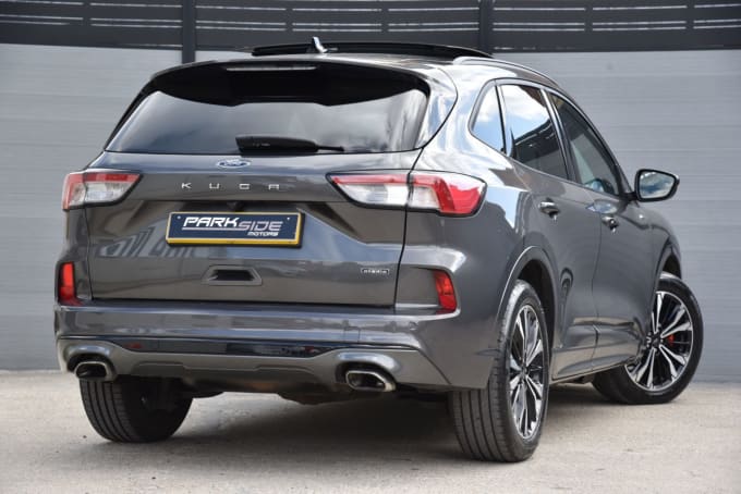 2025 Ford Kuga