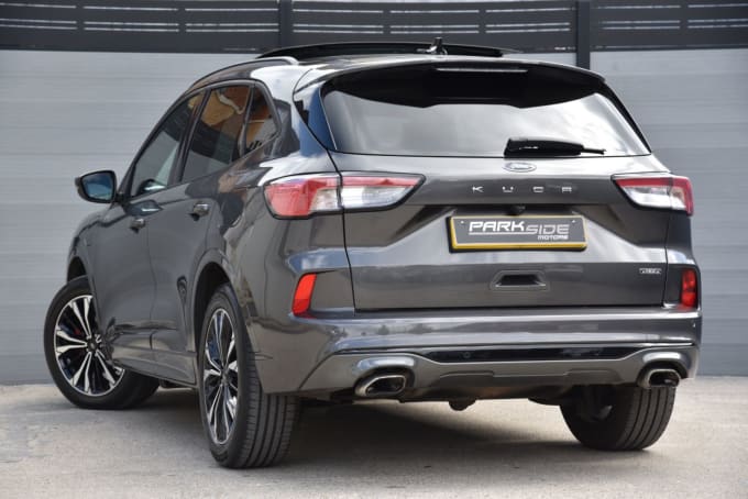 2025 Ford Kuga