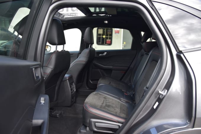2025 Ford Kuga
