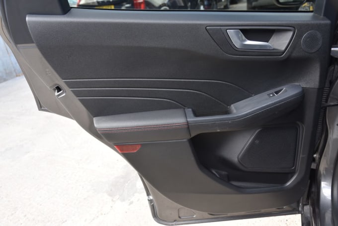 2025 Ford Kuga