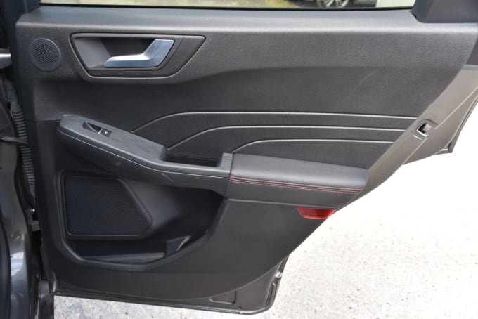2025 Ford Kuga