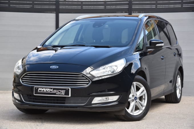 2025 Ford Galaxy
