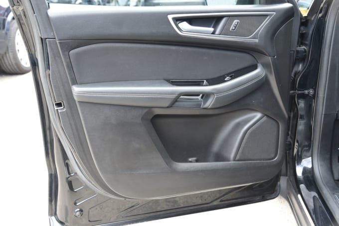 2025 Ford Galaxy