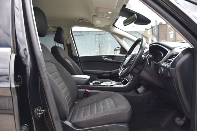 2025 Ford Galaxy