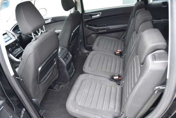 2025 Ford Galaxy