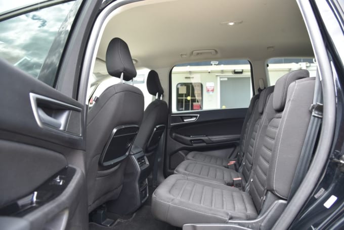 2025 Ford Galaxy
