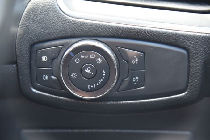 2025 Ford Galaxy
