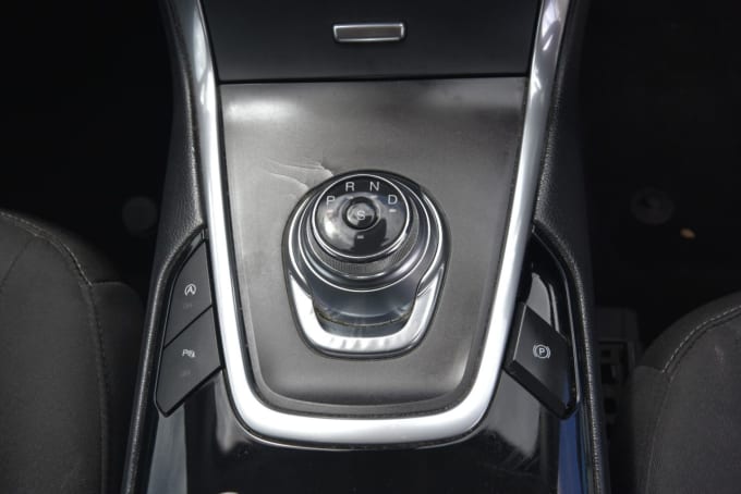 2025 Ford Galaxy