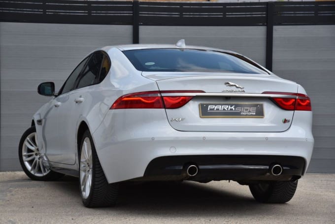 2025 Jaguar Xf