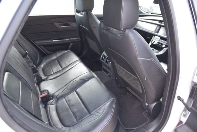 2025 Jaguar Xf
