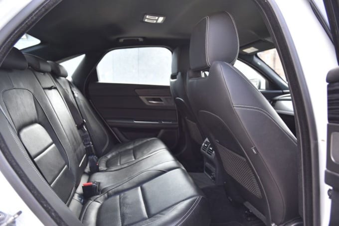 2025 Jaguar Xf