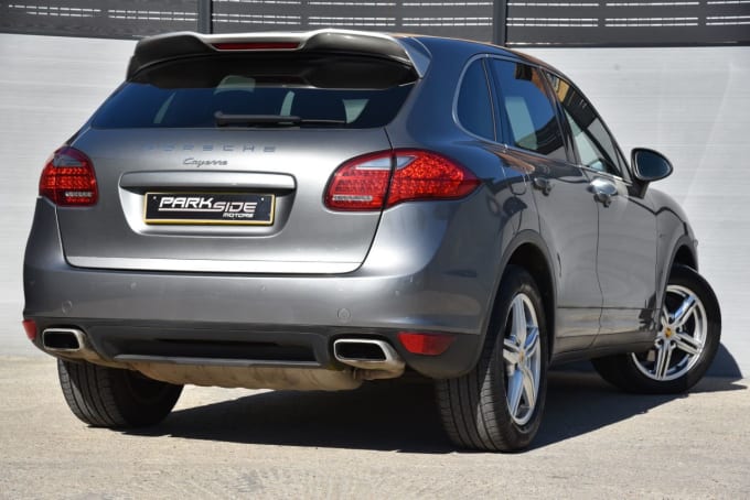 2025 Porsche Cayenne