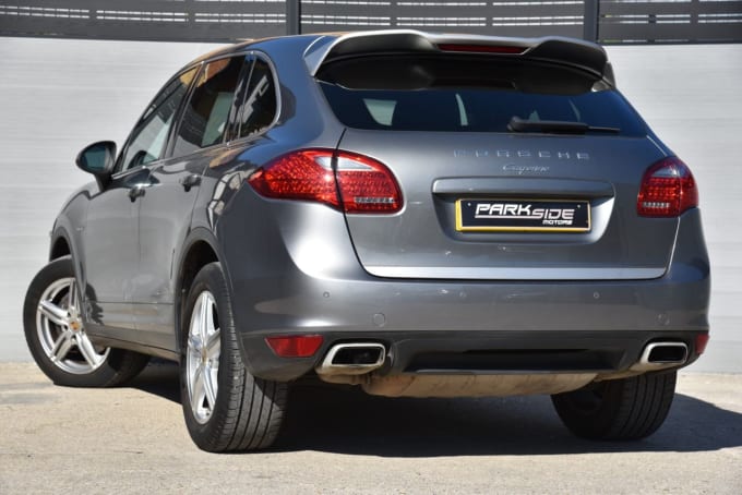 2025 Porsche Cayenne