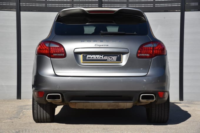 2025 Porsche Cayenne