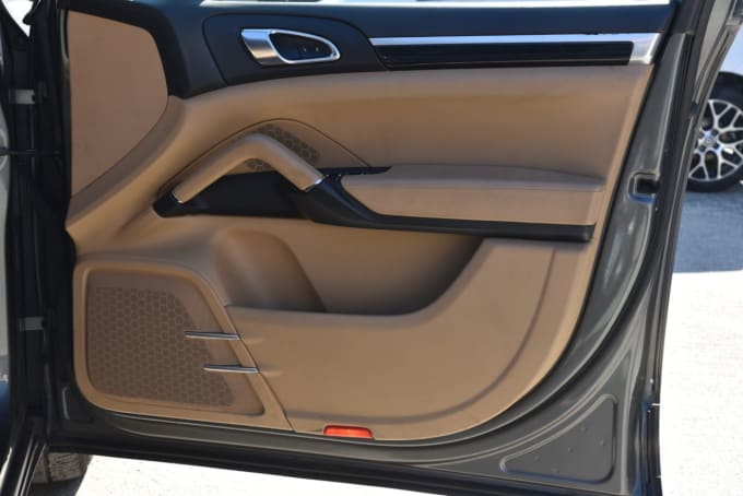 2025 Porsche Cayenne