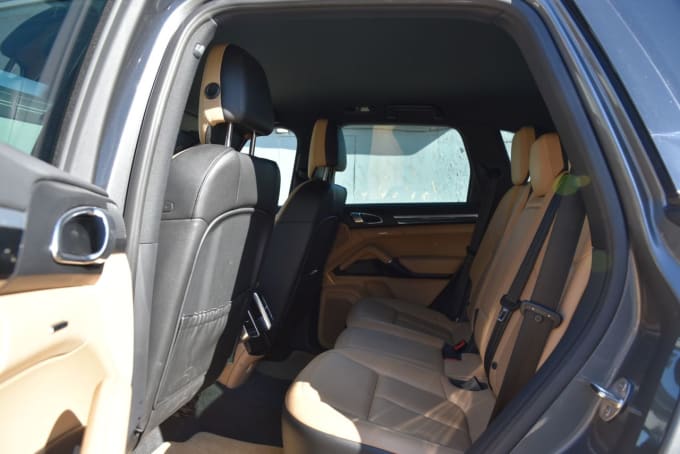 2025 Porsche Cayenne