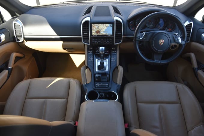 2025 Porsche Cayenne