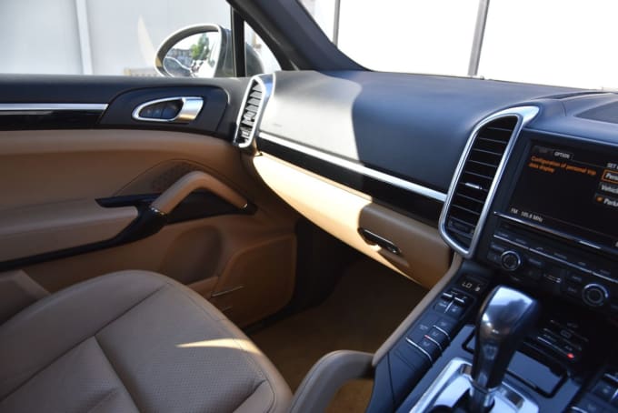 2025 Porsche Cayenne