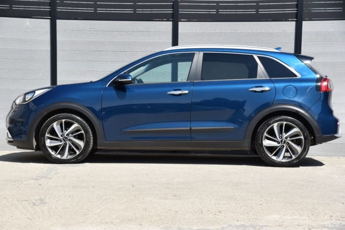 2025 Kia Niro