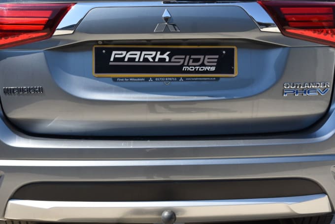 2025 Mitsubishi Outlander