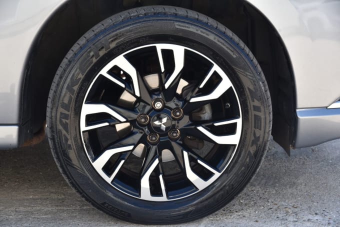 2025 Mitsubishi Outlander