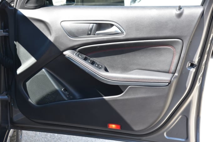 2025 Mercedes-benz Gla