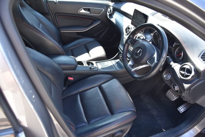 2025 Mercedes-benz Gla
