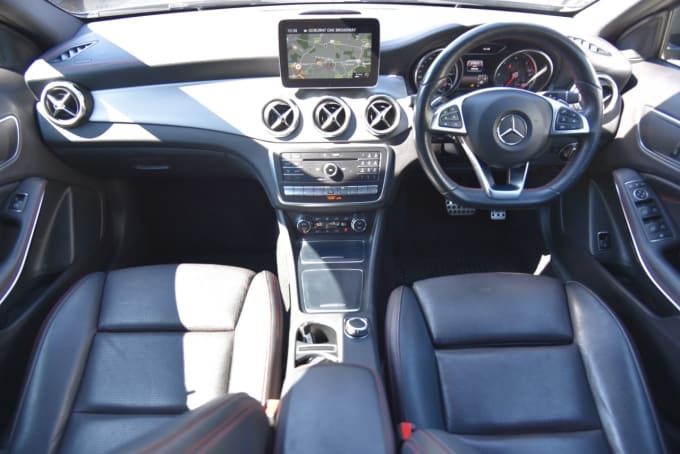 2025 Mercedes-benz Gla
