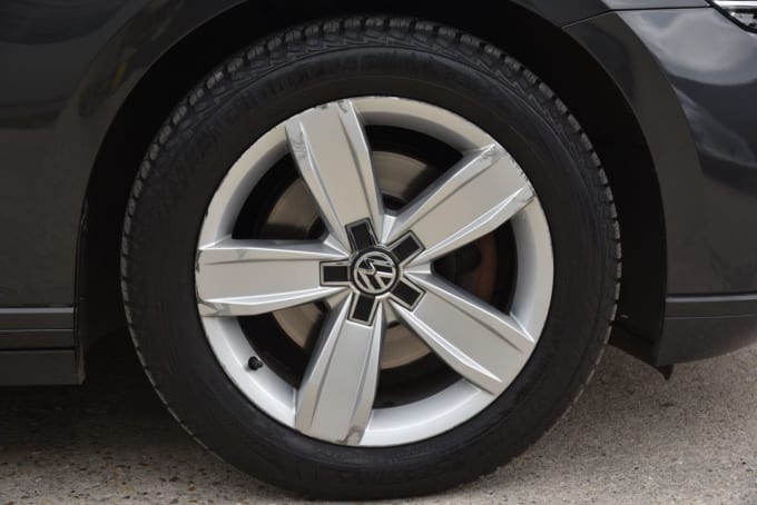 2025 Volkswagen Passat